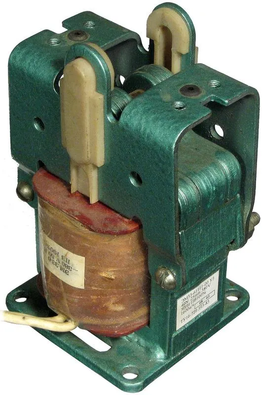 электромагнит эм33-61111 380в 50гц тянущее исполнение пв=100% 40% гибкие выводы уз a8013-80097476 от BTSprom.by